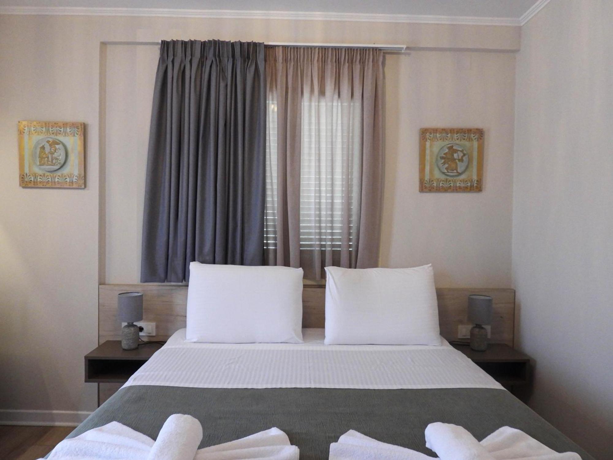 Saint George Hotel Parga Bagian luar foto
